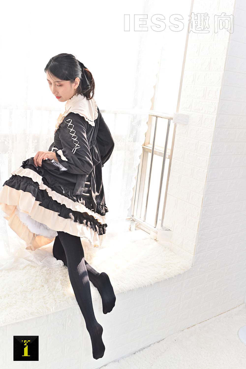 [IESS异思趣向] 普惠集 140 森爷《厚袜子》 预览图 - 2