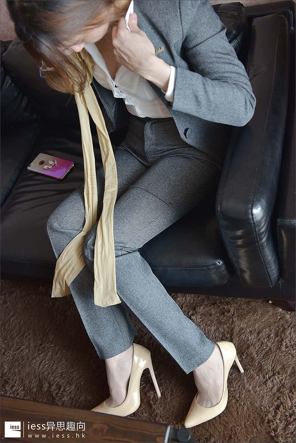 [IESS异思趣向] 2017.07.27 丝足便当125：《制服、丝袜和赵老师》赵老师 预览图 - 2