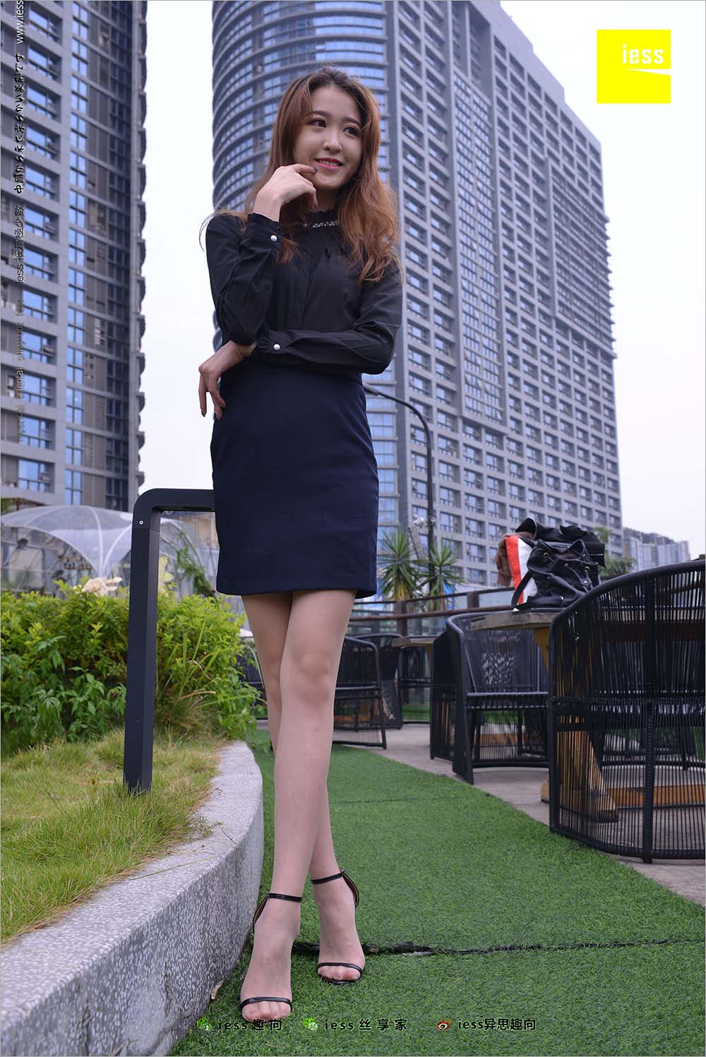 [IESS异思趣向] 2018.03.13 丝足便当205：《大长腿的定义》圆叔叔 预览图 - 2