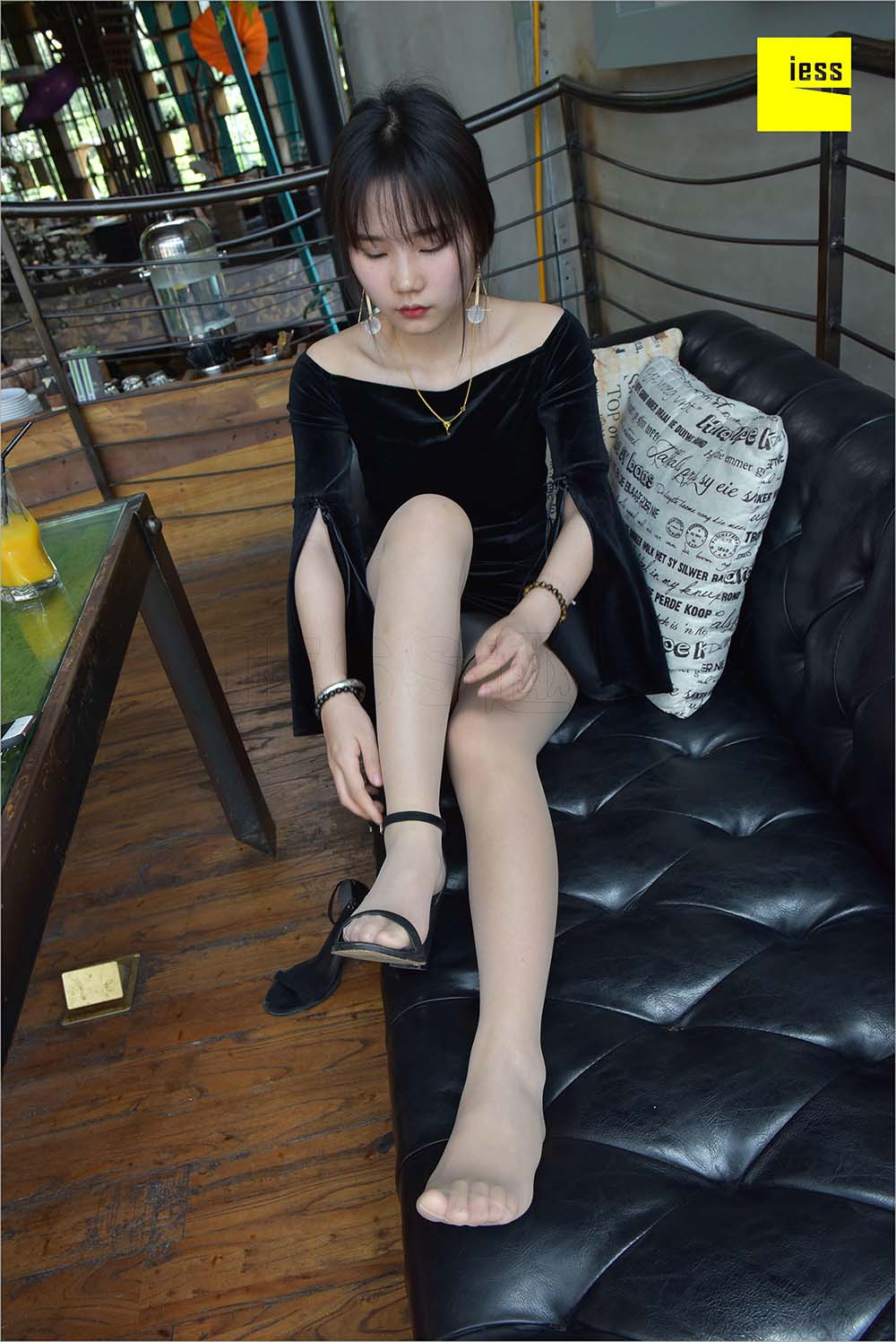 [IESS异思趣向] 2018.09.15 丝足便当MF.009：《梦呓9》小琪琪 预览图 - 2