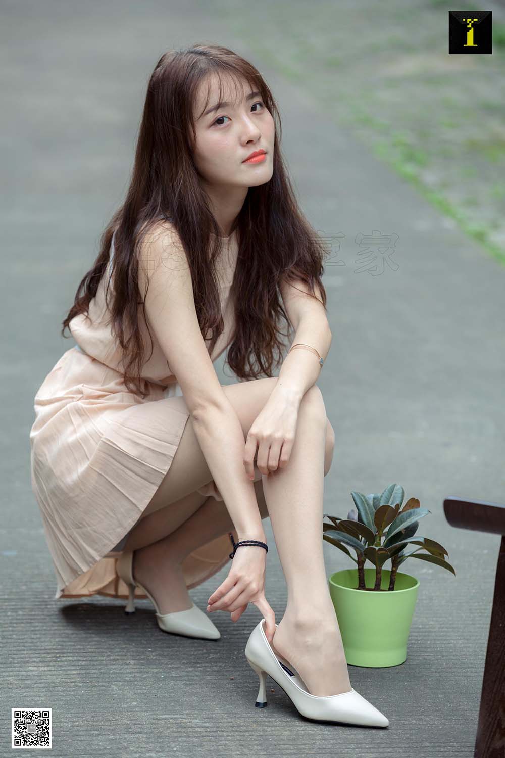 [IESS异思趣向] 2019.05.13 丝享家483：《日系小清新婉萍》婉萍