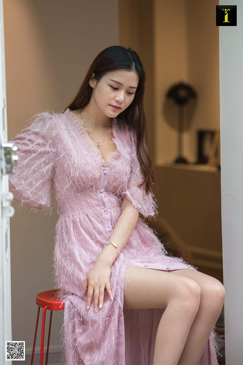 [IESS异思趣向] 2019.06.07 丝享家502：《九妹的粉色长裙》九妹