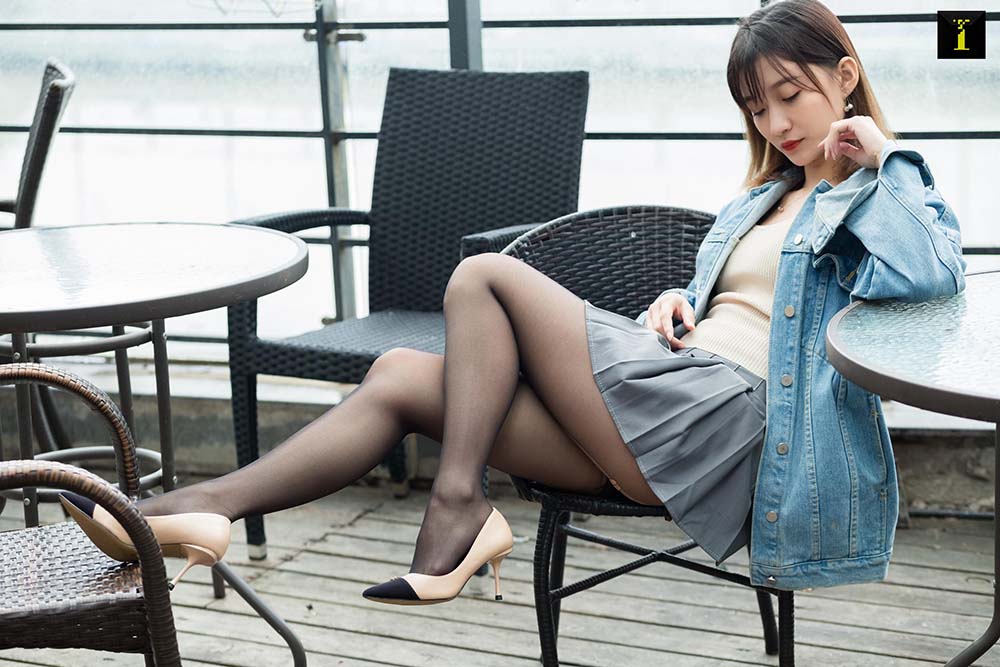 [IESS异思趣向] 2019.12.09 丝享家633：秋秋《秋秋的牛仔外套》 预览图 - 2