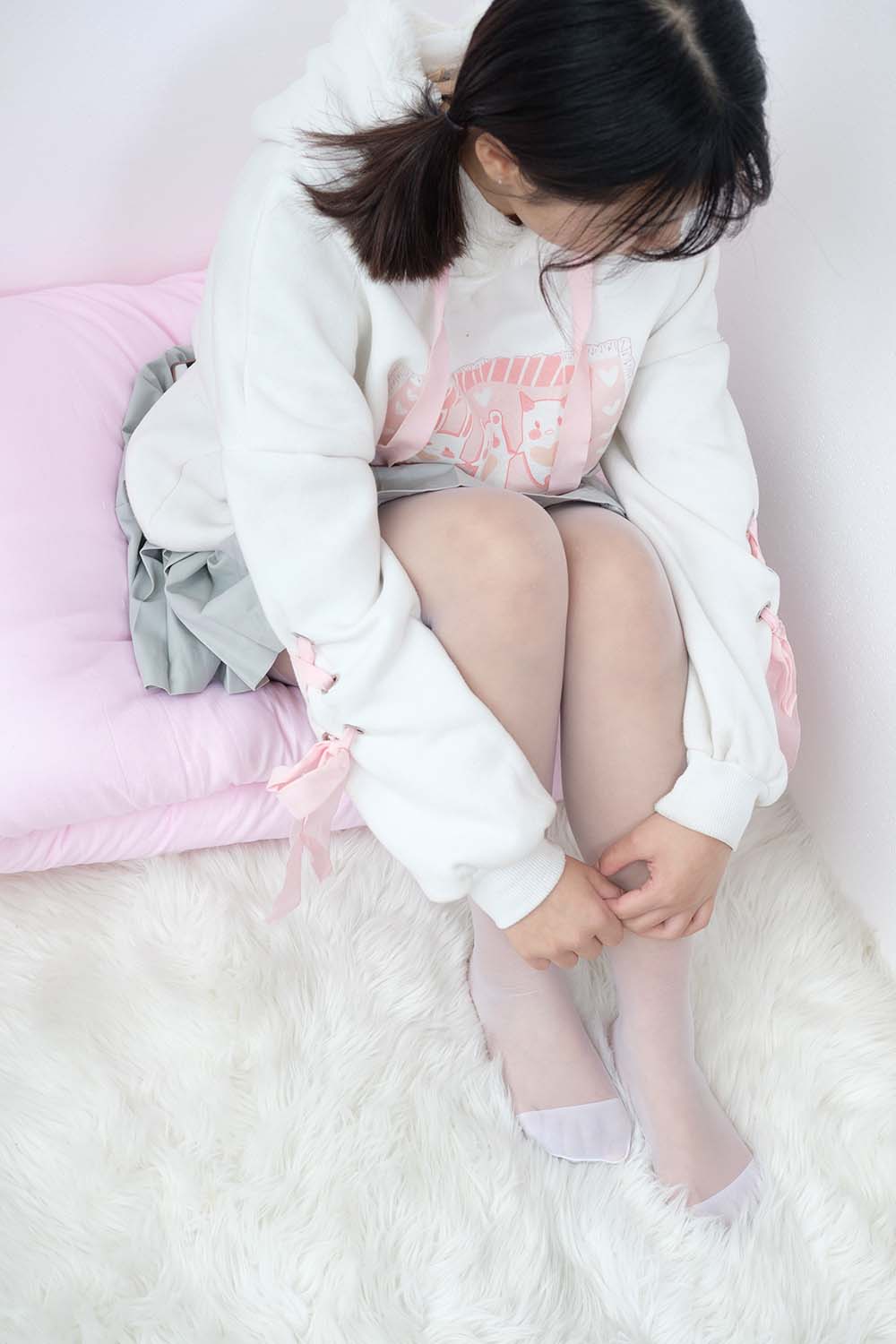 森萝财团写真 BETA-016 白丝美足少女