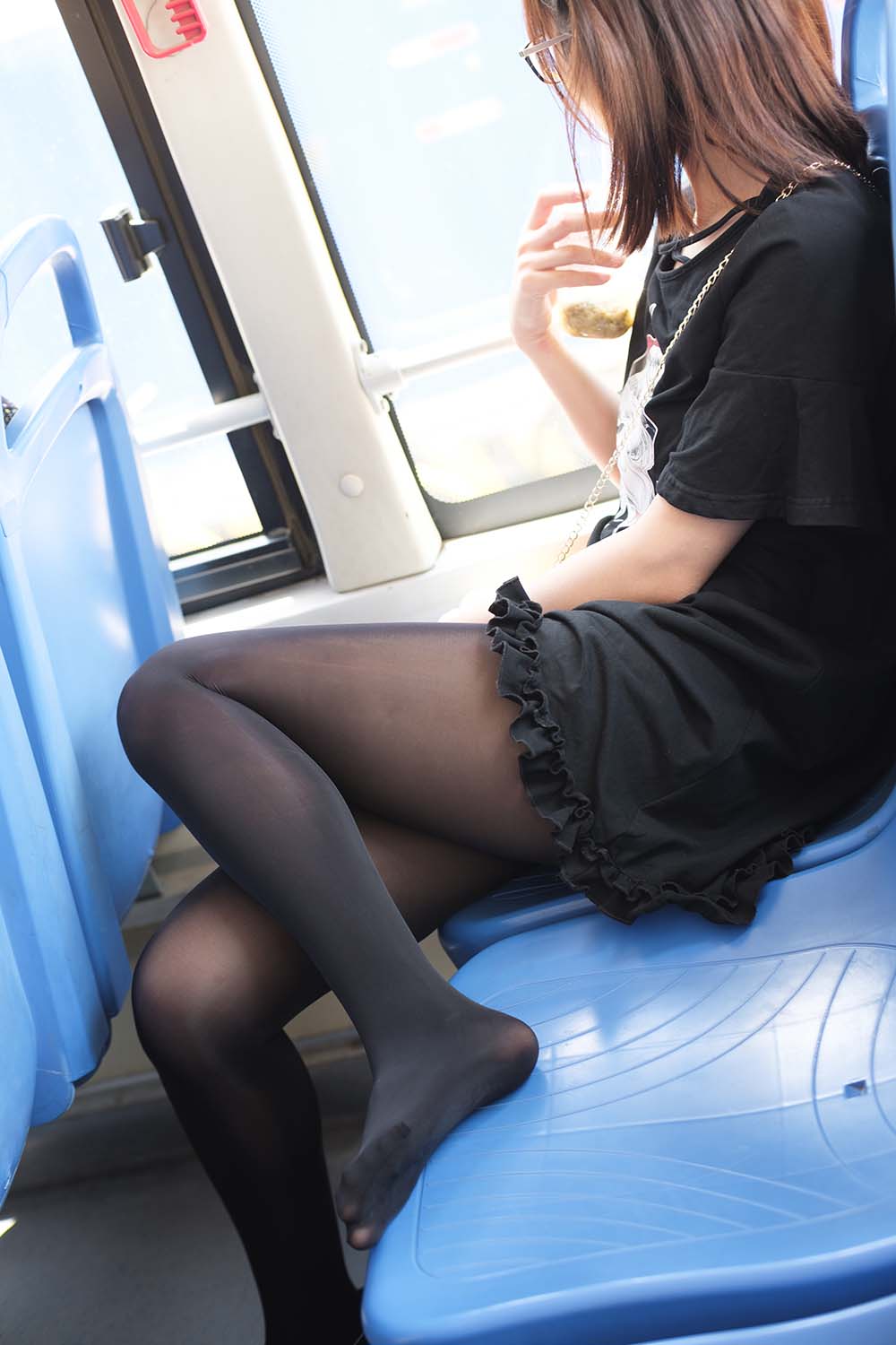 森萝财团写真 BETA-019-X 黑丝挑逗