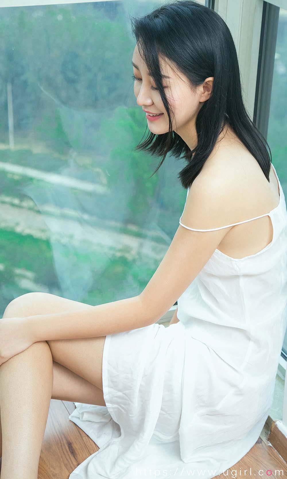 [爱尤物]2020 NO.1845 娇娇 娇影 预览图 - 3