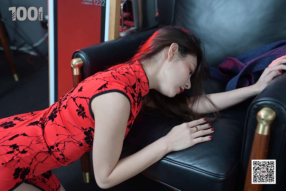 [IESS异思趣向] 一千零一夜 117 真真《正月初一，拜大年》 预览图 - 2