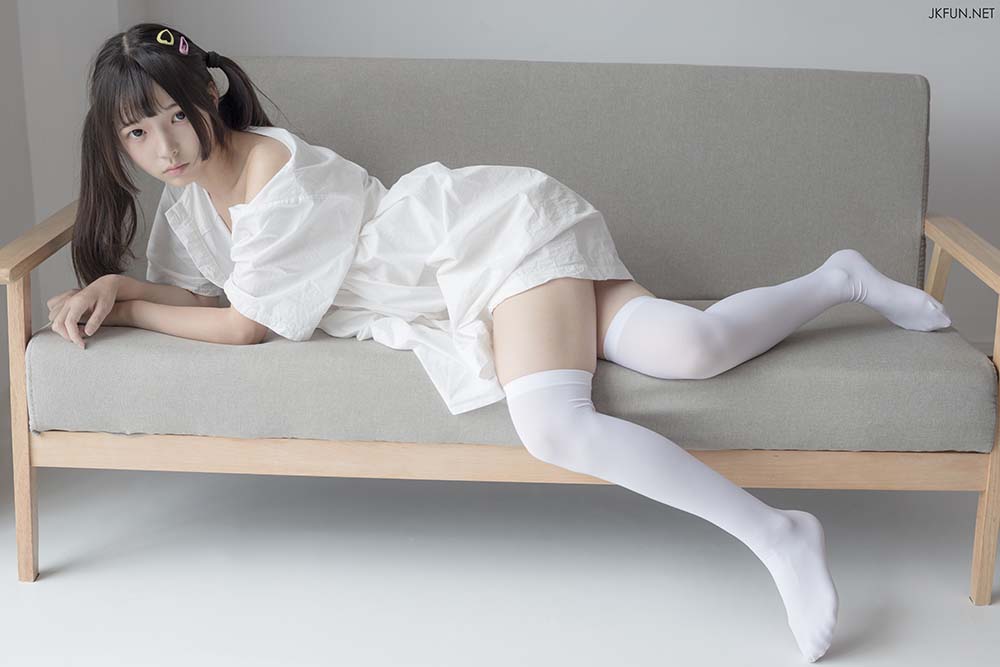 森萝财团写真 JKFUN-014 默陌 白衣飘飘的年代 预览图 - 2