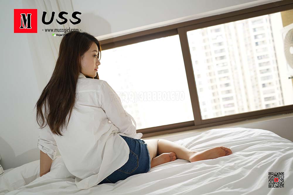 [MussGirl慕丝女郎]NO.019 女神的古典美足与裸色薄丝－浪漫满屋 预览图 - 2