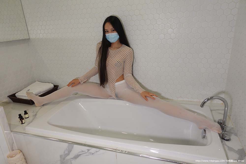 [ROSI口罩系列]2020.08.24 NO.1534 预览图 - 2