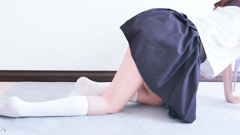 [兔玩映画]B72.001 白白白半筒袜 预览图 - 2