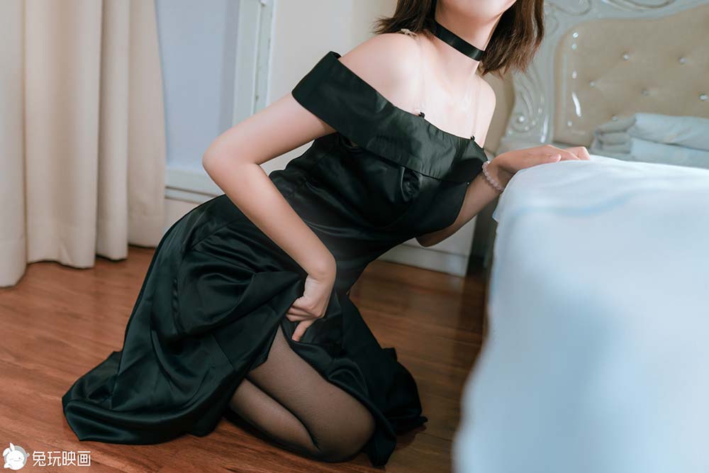 [兔玩映画]C27.004 黑色礼服 预览图 - 2