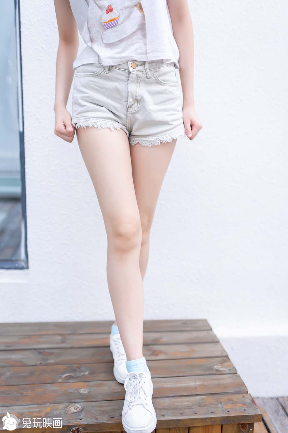 [兔玩映画]C28.004 果腿少女