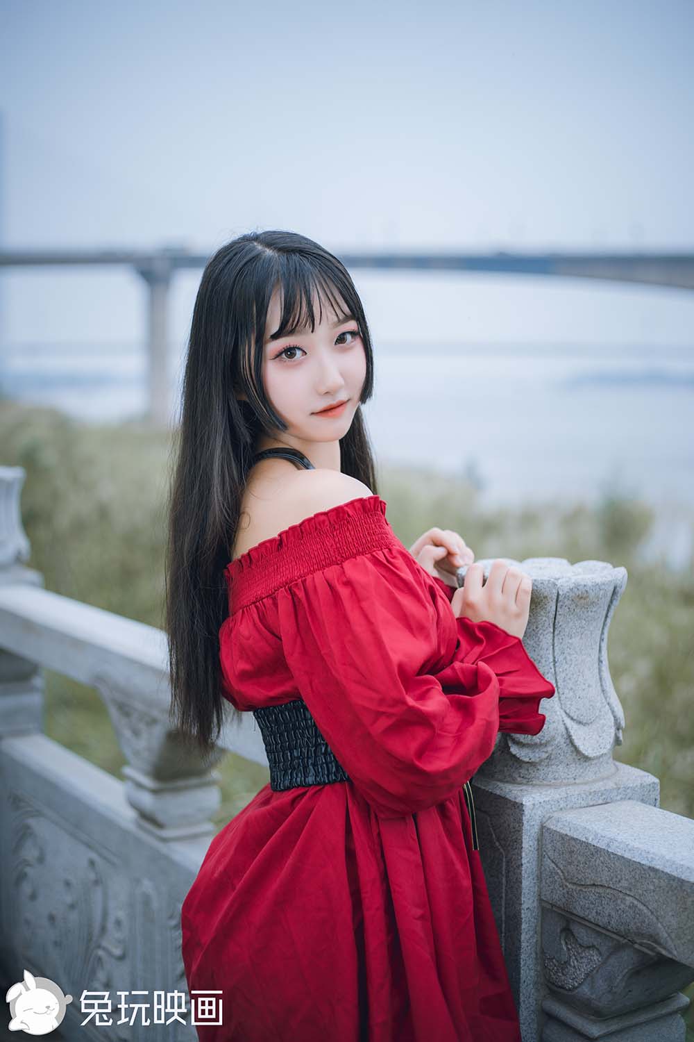 [兔玩映画]C35.003 红与黑