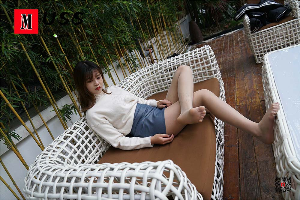 [MussGirl慕丝女郎]NO.025 皮裙下的骚动 预览图 - 2