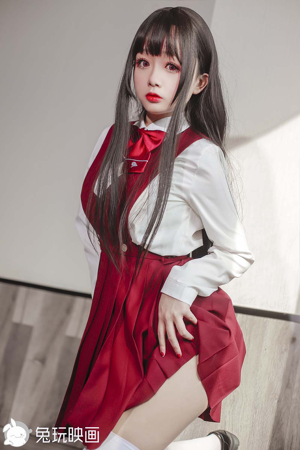 [兔玩映画]VOL.045 一袭红裙 预览图 - 2