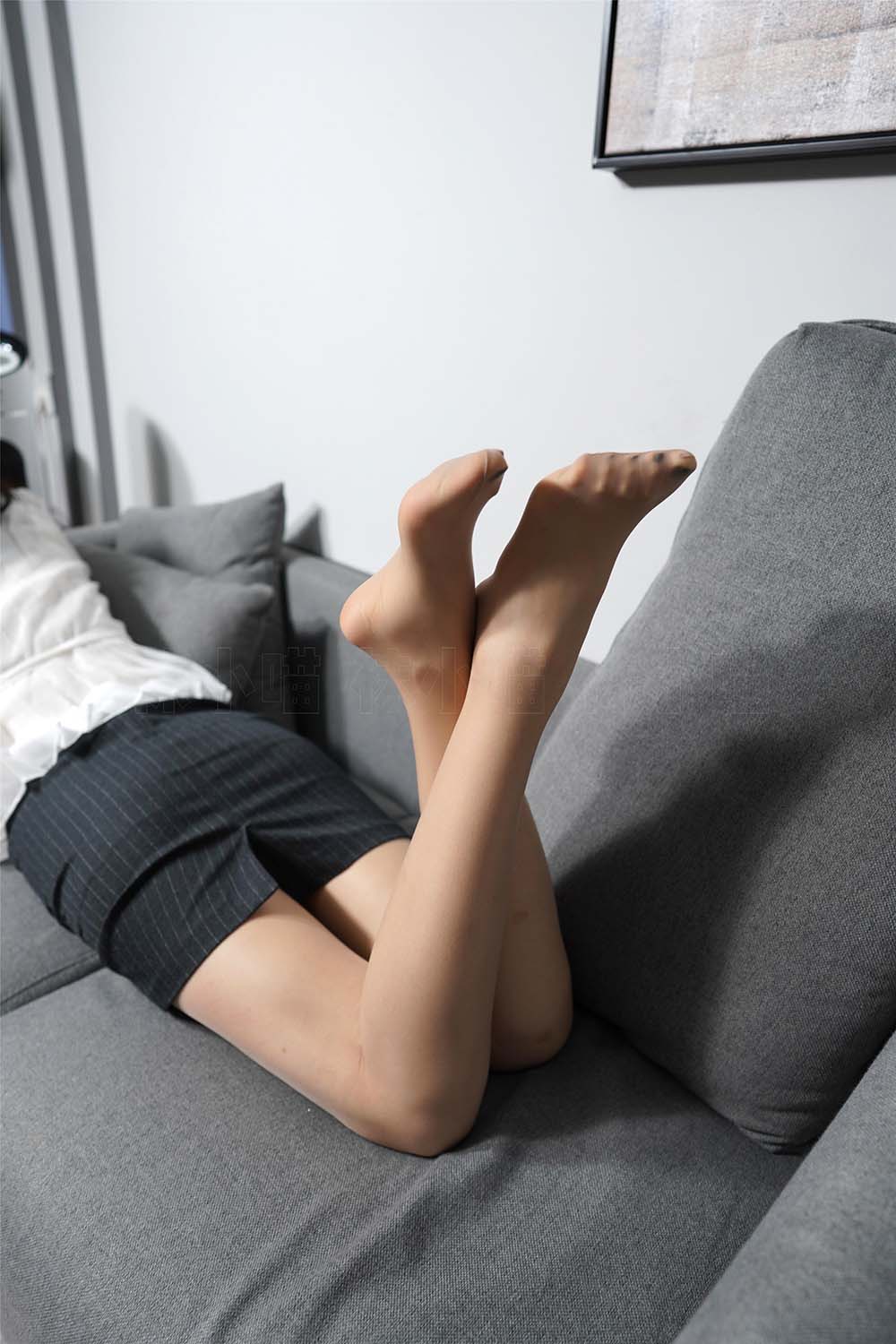 [KittyWawa袜小喵]KT225 《别说话！看腿》 预览图 - 2