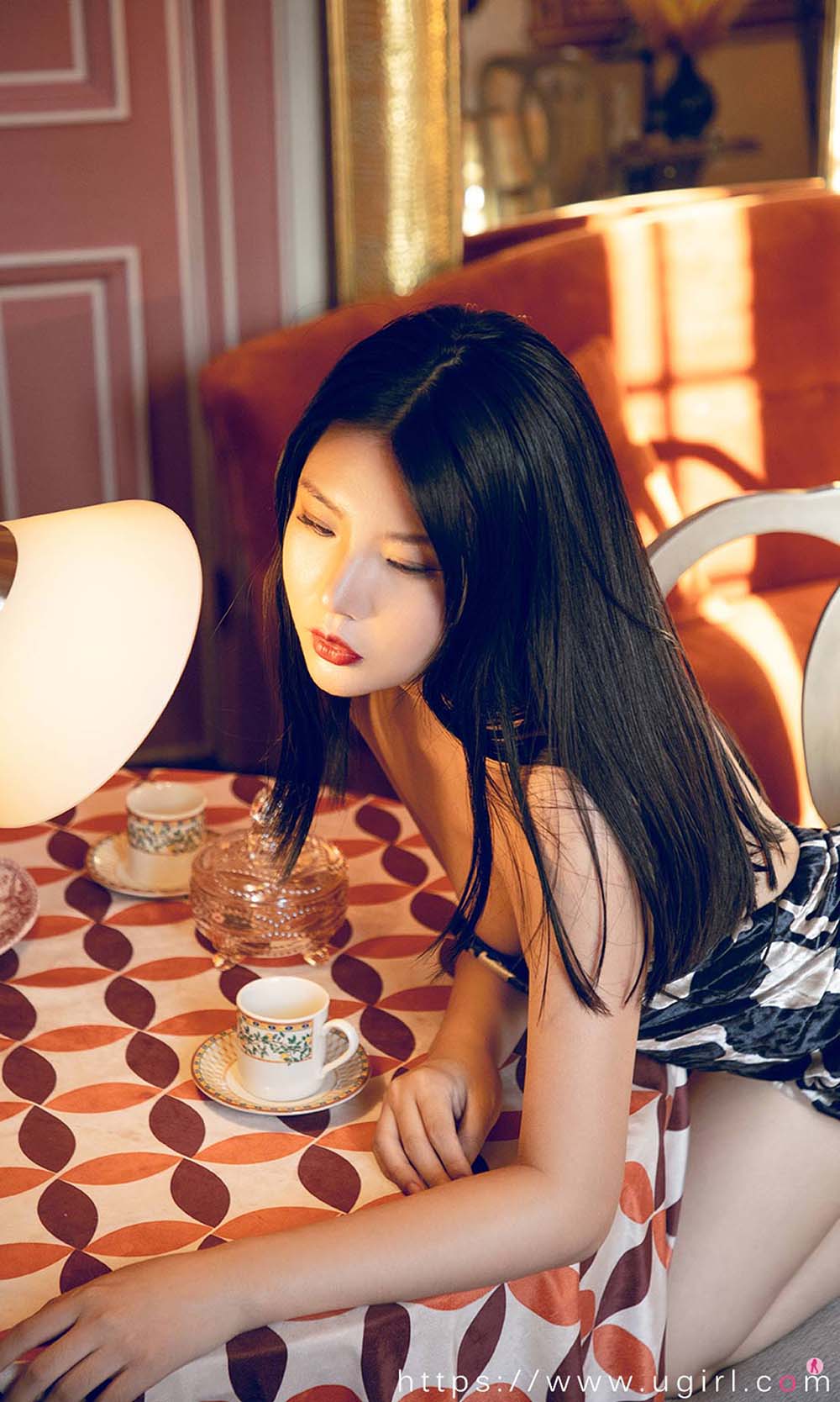 [爱尤物]2020 NO.1932 夏夏 心痒痒 预览图 - 2