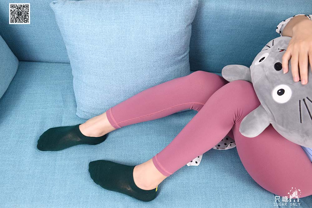 [只糖棉袜]NO.089 朵朵 熬不完的夜，晚安。 预览图 - 2