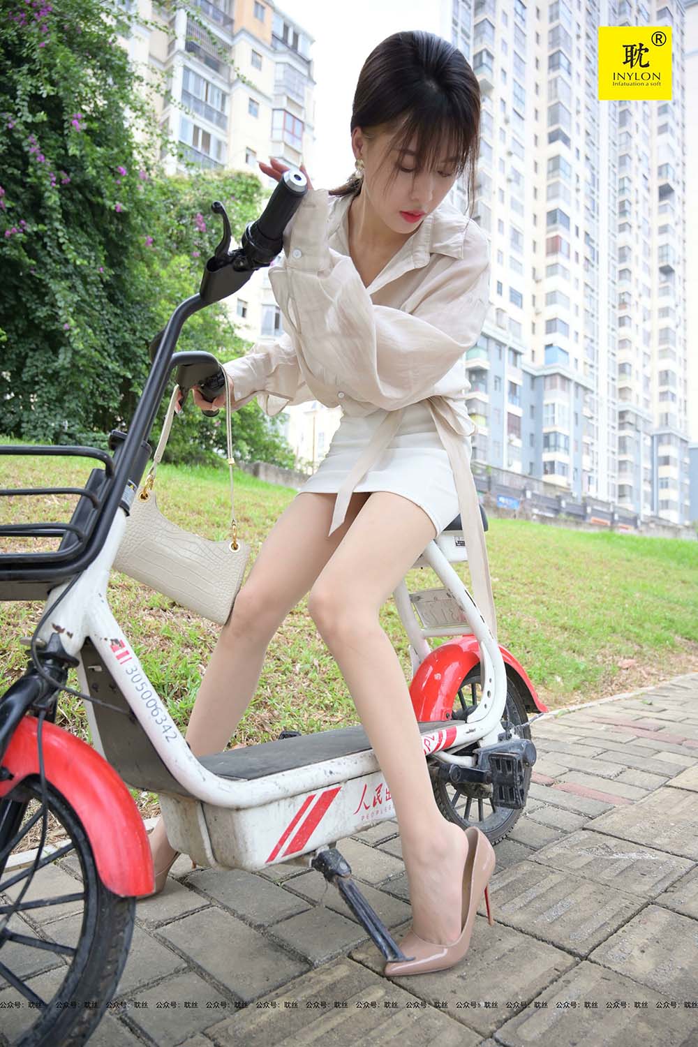 [IESS异思趣向] 第N种幻想之《一个人下班》⑤ 丘主管