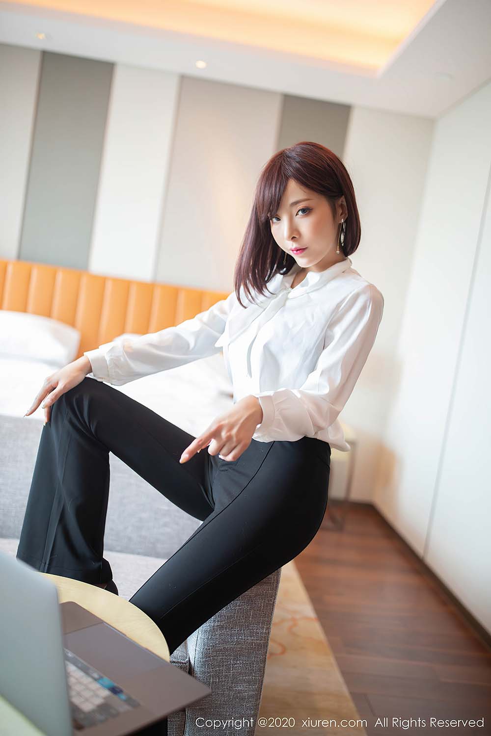 [Xiuren秀人网]XR20200907N02534 2020.09.07 NO.2534 陈小喵 预览图 - 4