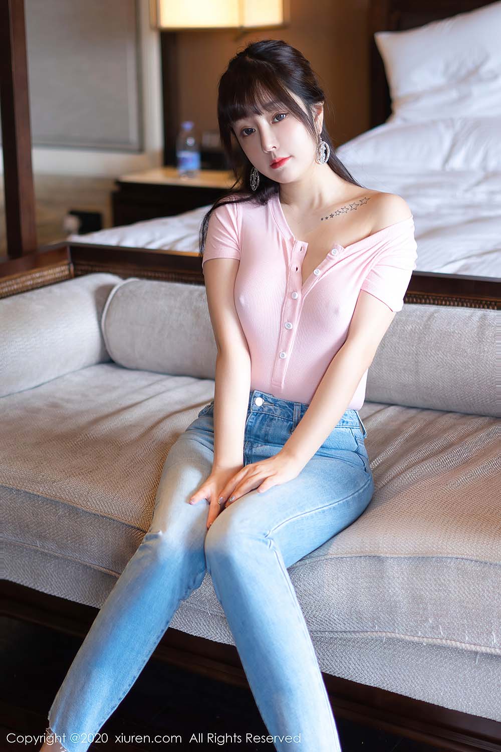 [Xiuren秀人网]XR20200907N02536 2020.09.07 NO.2536 王雨纯 预览图 - 2