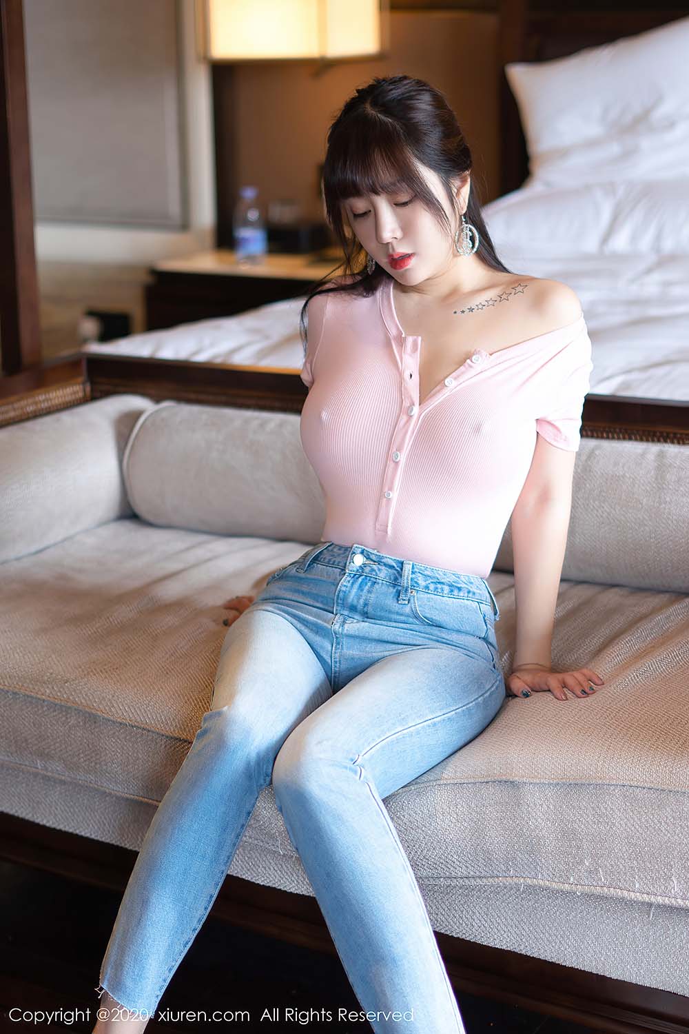 [Xiuren秀人网]XR20200907N02536 2020.09.07 NO.2536 王雨纯 预览图 - 3