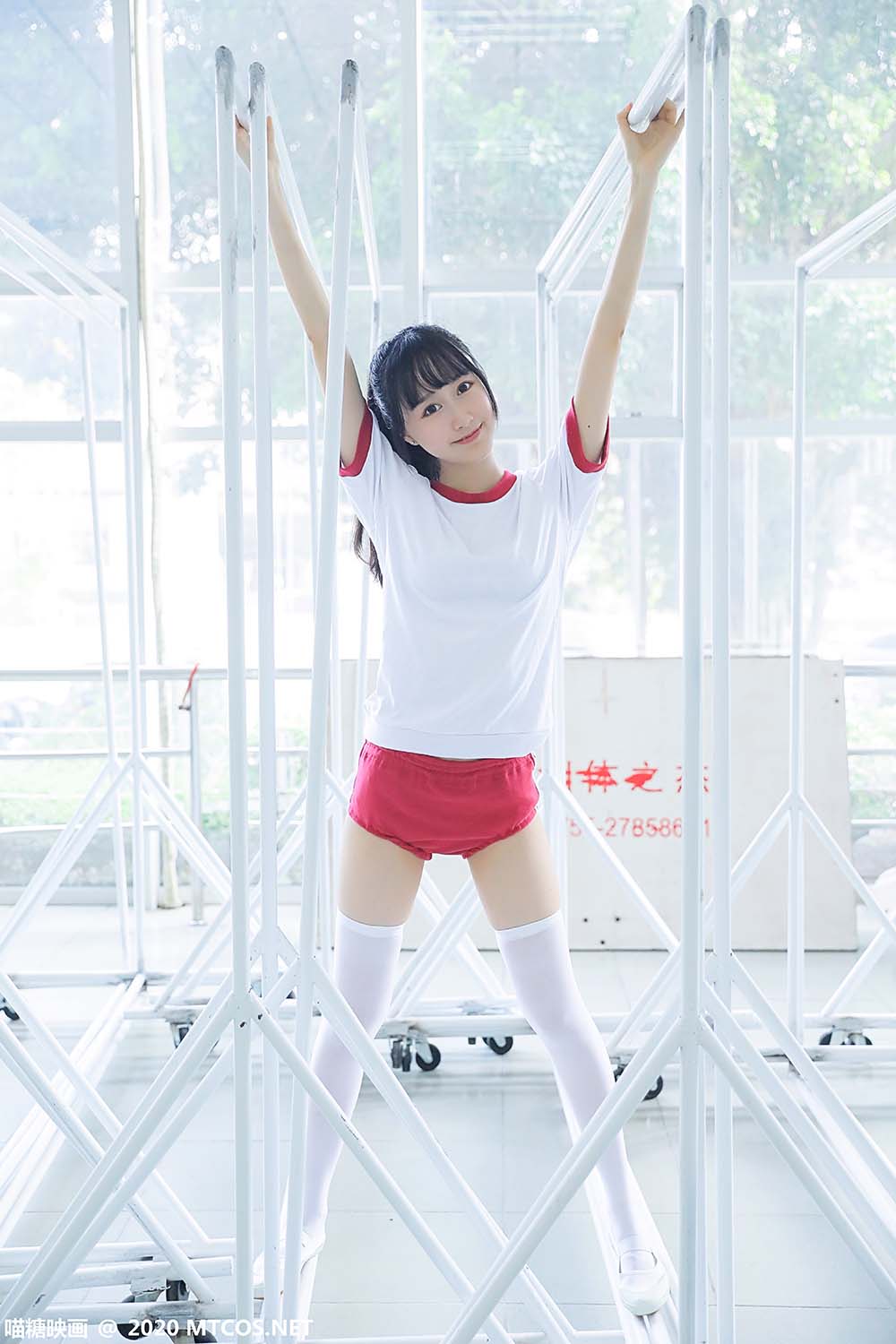 [喵糖映画]VOL.294 体操学妹 预览图 - 2