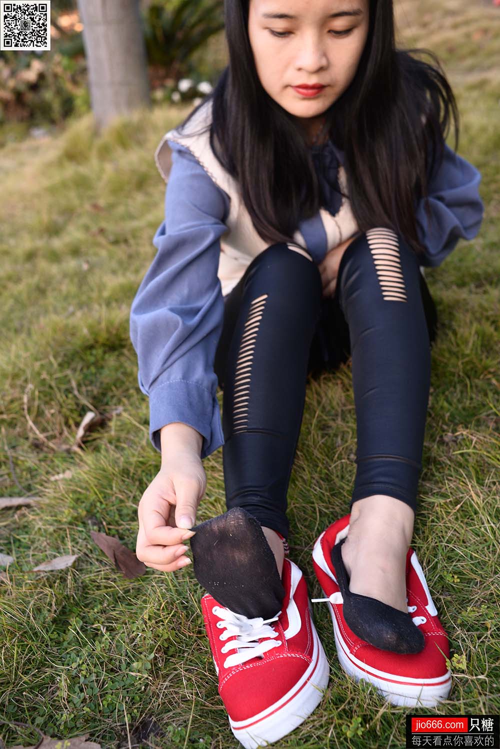 [只糖棉袜]NO.131 嘉慧 有人相爱，有人夜里开车看海