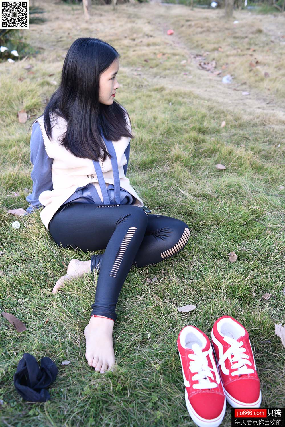 [只糖棉袜]NO.131 嘉慧 有人相爱，有人夜里开车看海 预览图 - 2