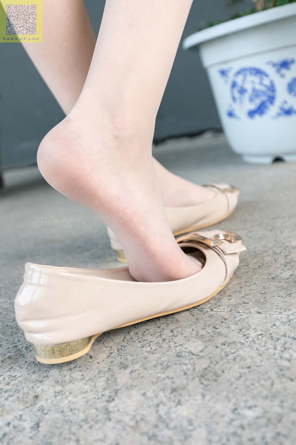 [LSS山茶摄影]NO.179 丝袜穿搭22 预览图 - 2