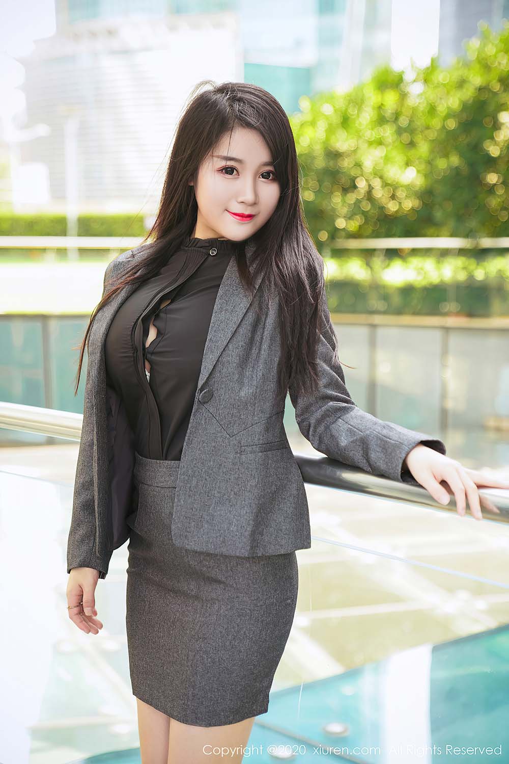 [Xiuren秀人网]XR20201009N02628 2020.10.09 NO.2628 美七Mia