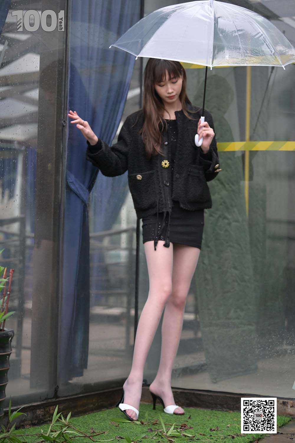 [IESS异思趣向]一千零一夜 163《雨中漫步3》 预览图 - 2