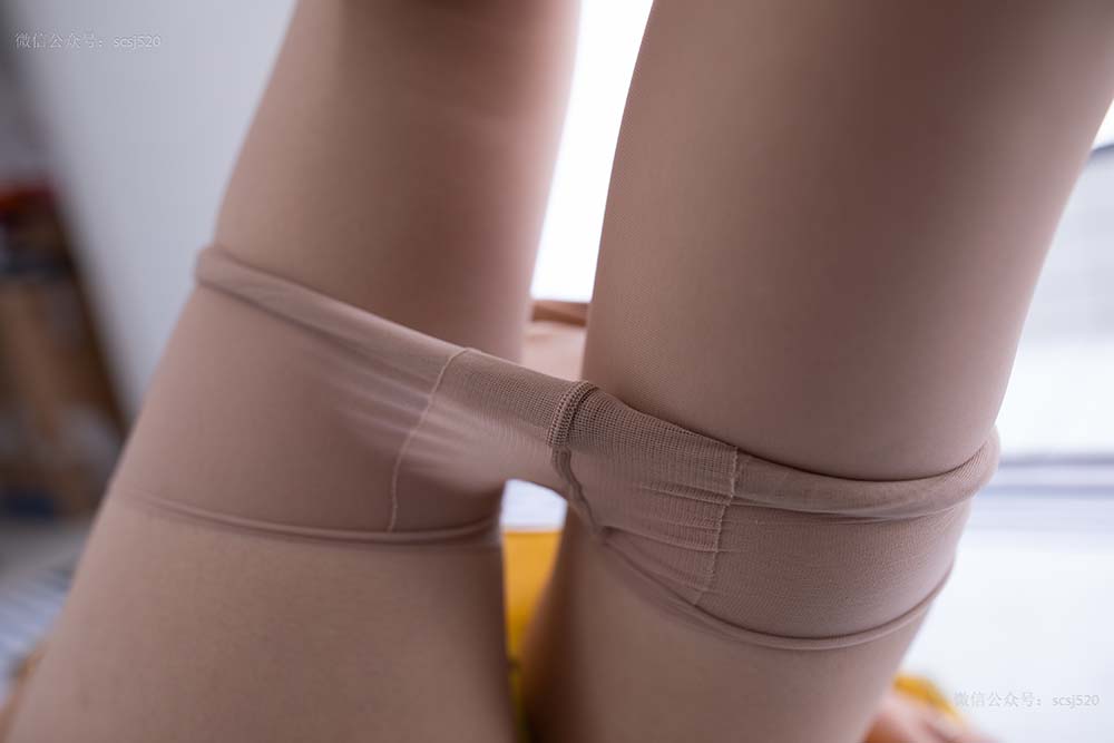 [LSS山茶摄影]NO.248 丝袜穿搭91 预览图 - 2