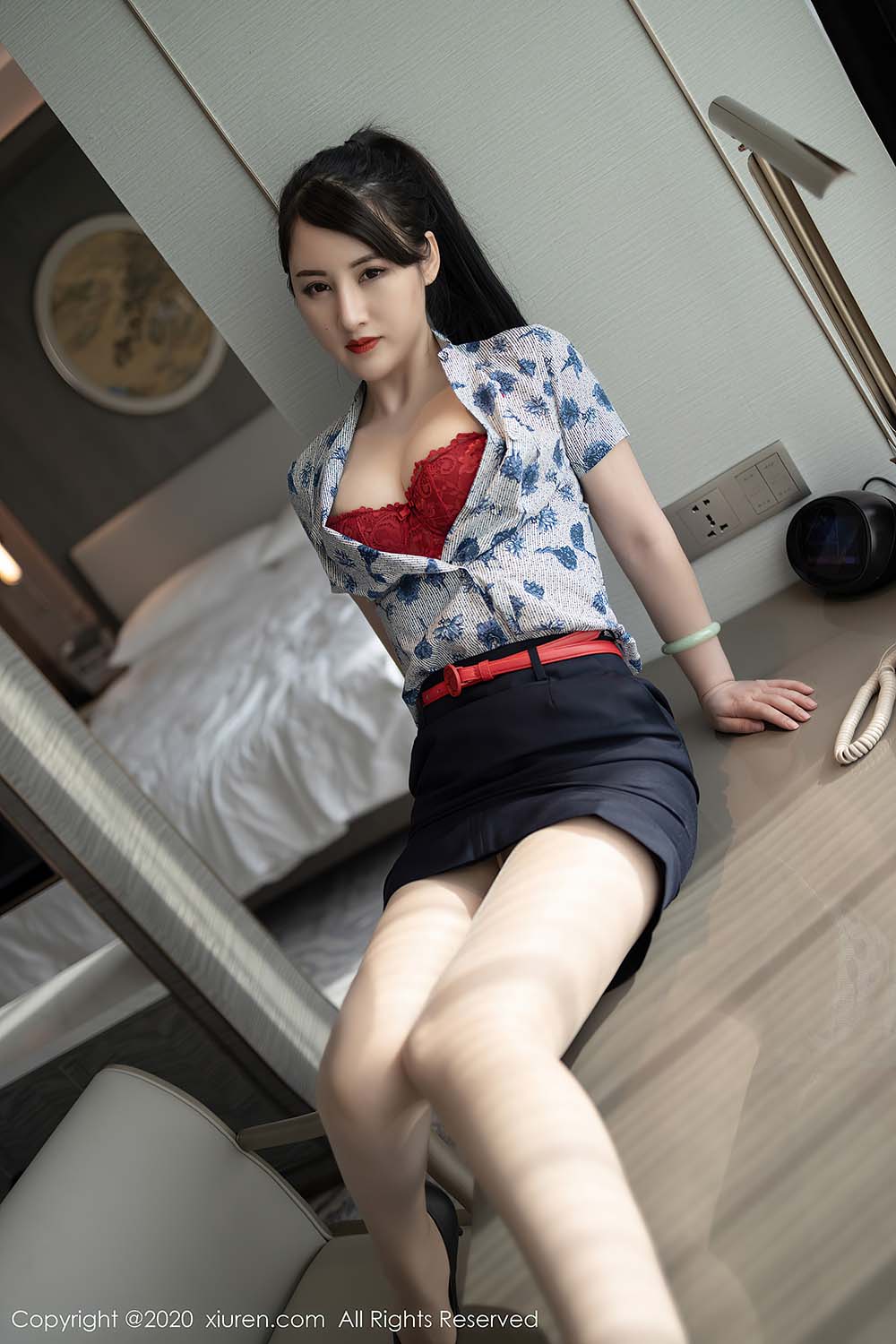 [Xiuren秀人网]XR20201124N02817 2020.11.24 NO.2817 诗诗kiki 预览图 - 3