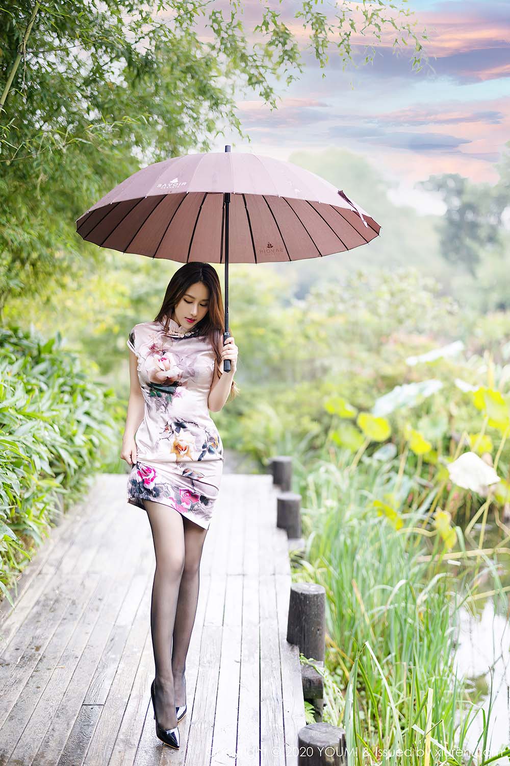 [YouMi尤蜜荟]YMH20201222VOL0575 2020.12.22 VOL.575 徐安安 预览图 - 2