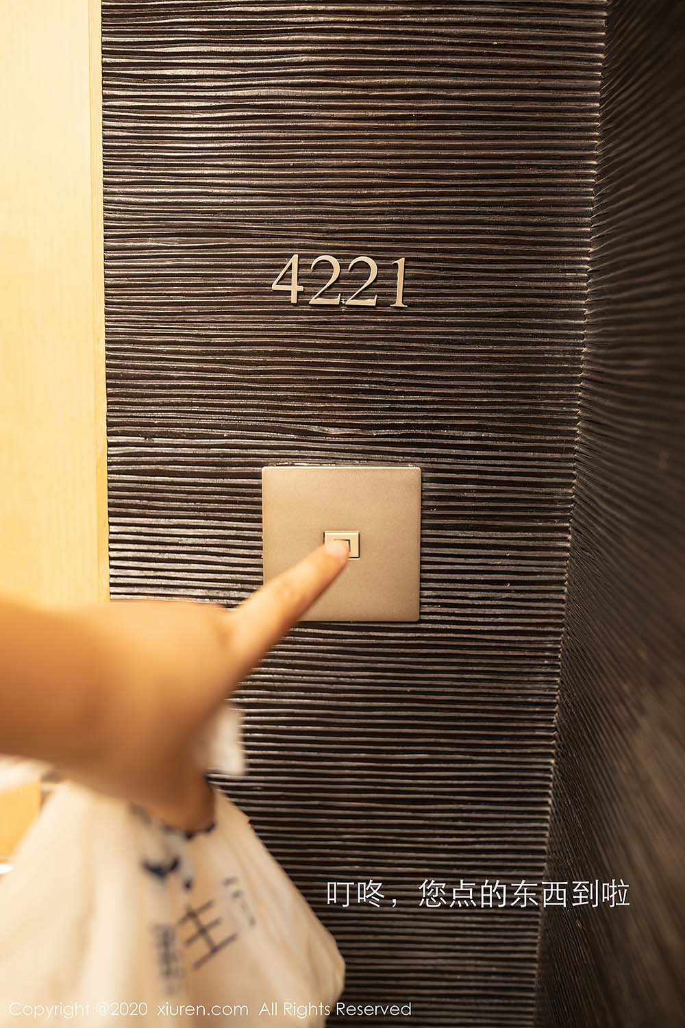 [Xiuren秀人网]XR20201204N02860 2020.12.04 NO.2860 陈小喵 预览图 - 2