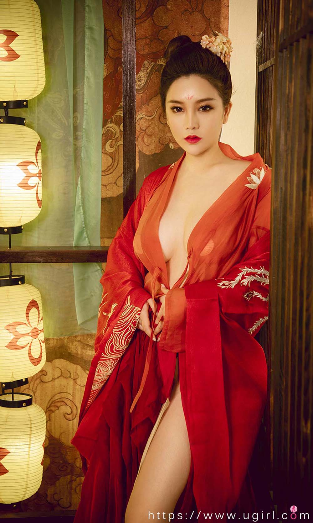 [爱尤物]2021 NO.2010 金梓琳 华灯初上夜会霓裳 预览图 - 5