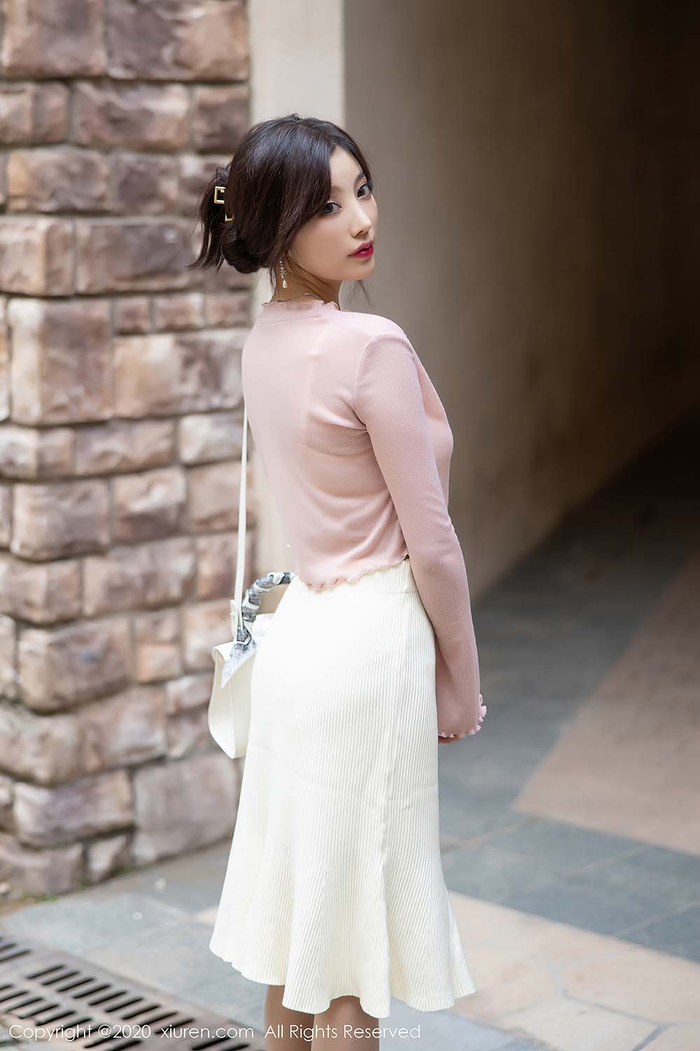 [Xiuren秀人网]2020.12.16 NO.2905 杨晨晨sugar 预览图 - 4