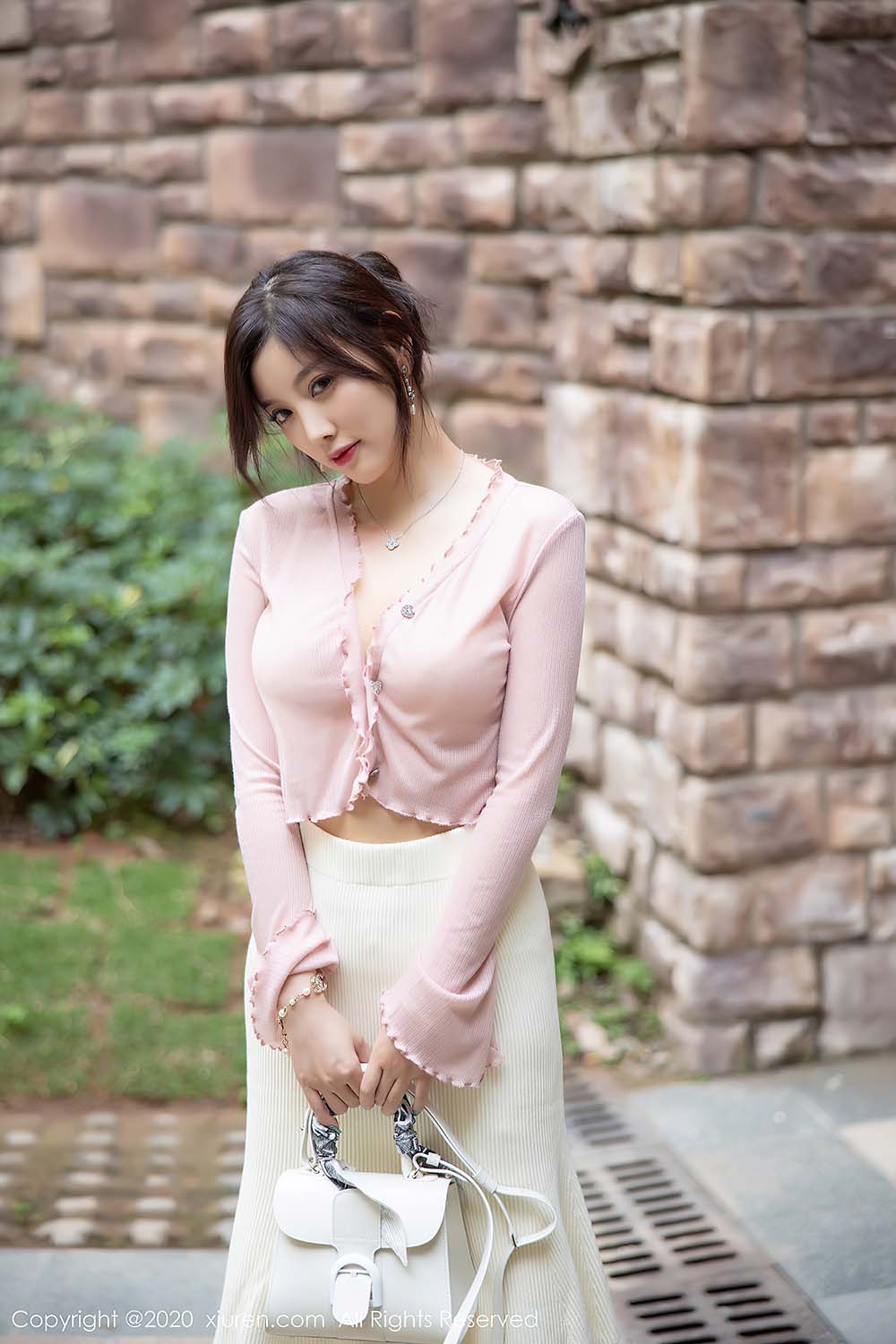 [Xiuren秀人网]2020.12.16 NO.2905 杨晨晨sugar 预览图 - 5