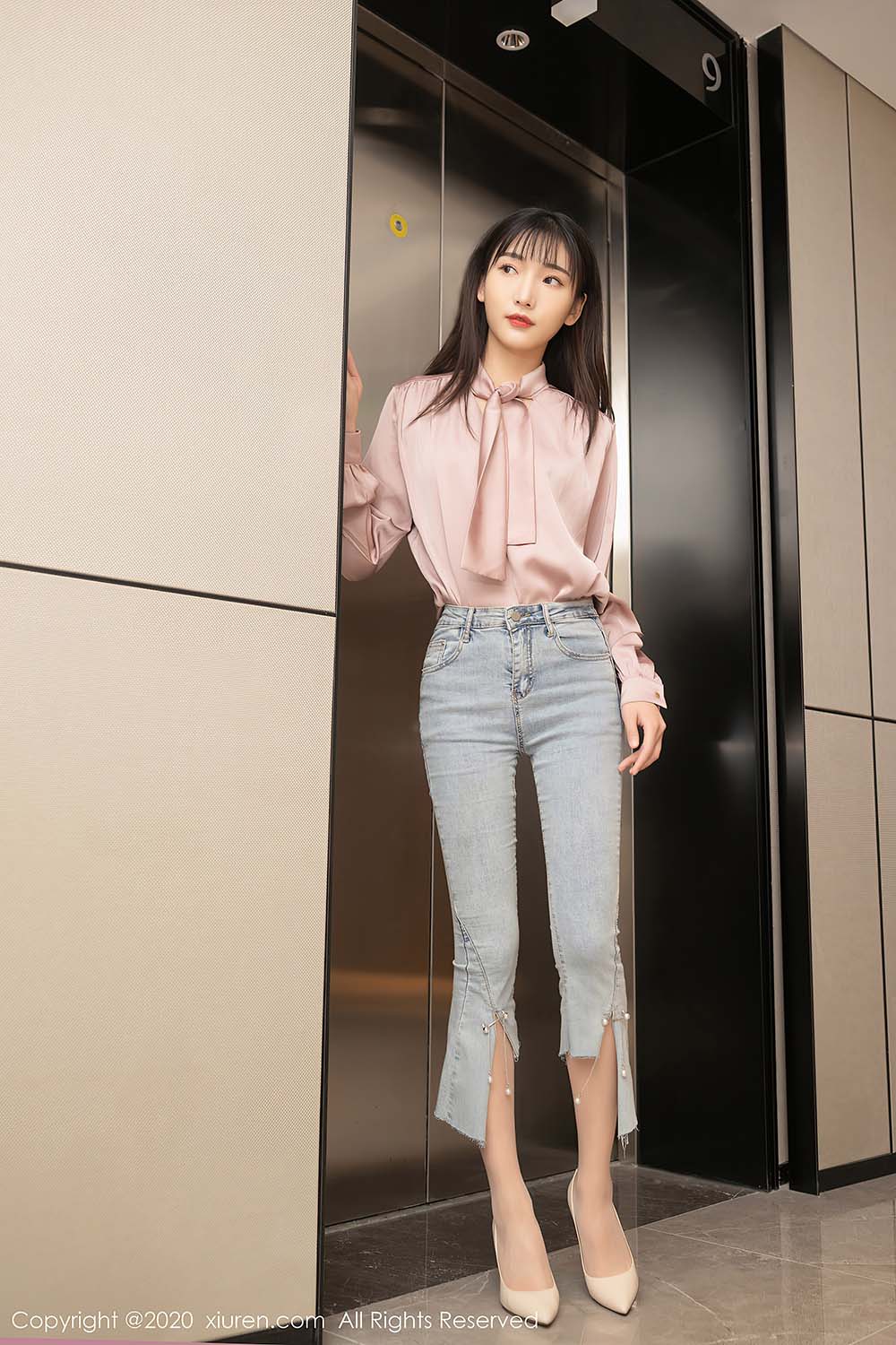 [Xiuren秀人网]2020.12.29 NO.2955 陆萱萱 预览图 - 4