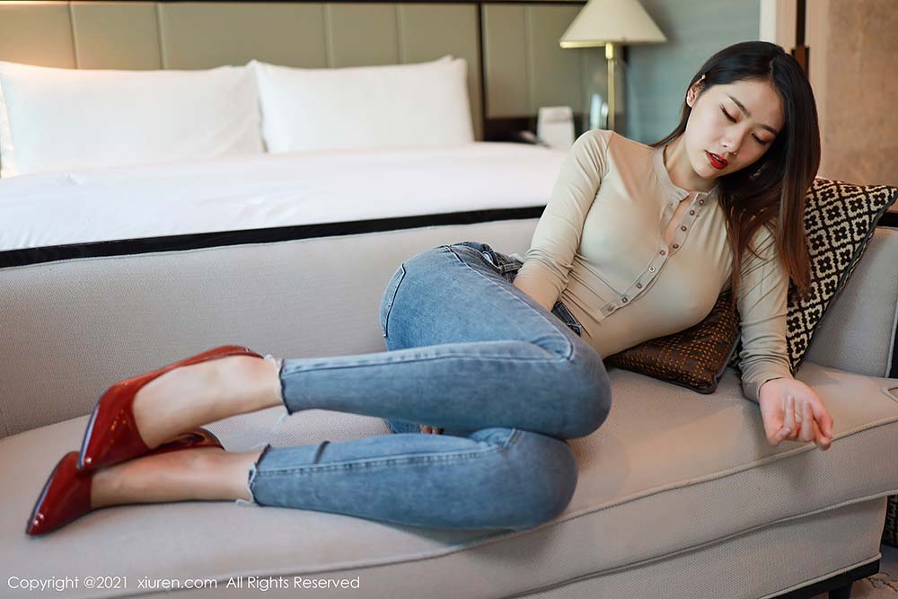 [Xiuren秀人网]2021.01.25 NO.3039 方子萱 预览图 - 5