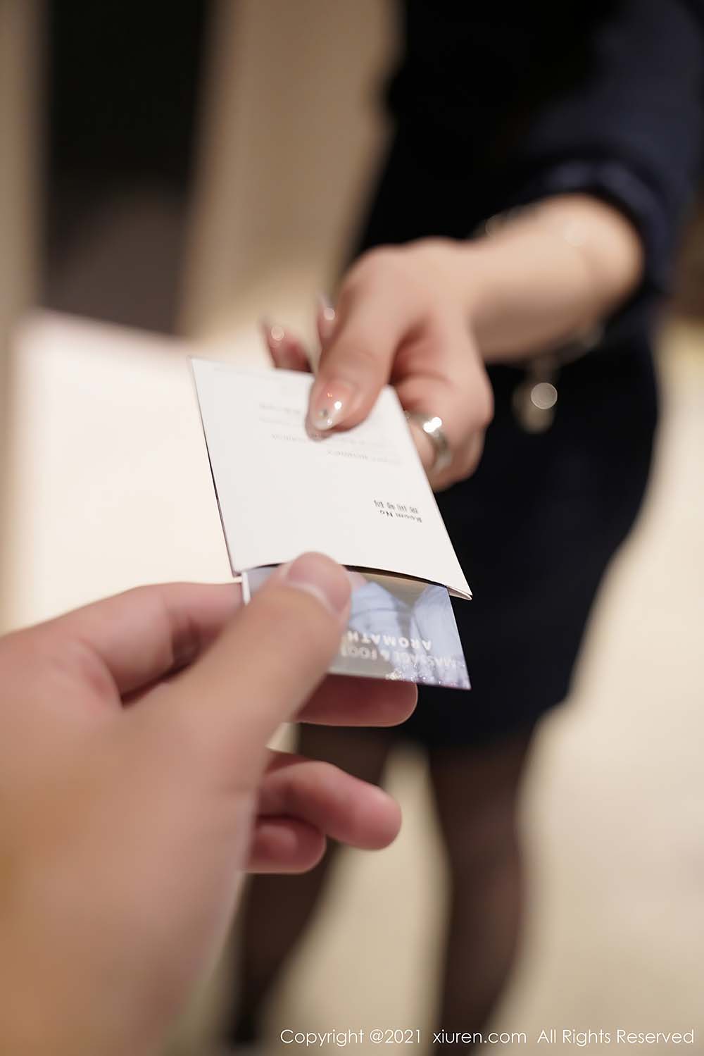 [Xiuren秀人网]2021.01.26 NO.3043 玉兔miki 预览图 - 2