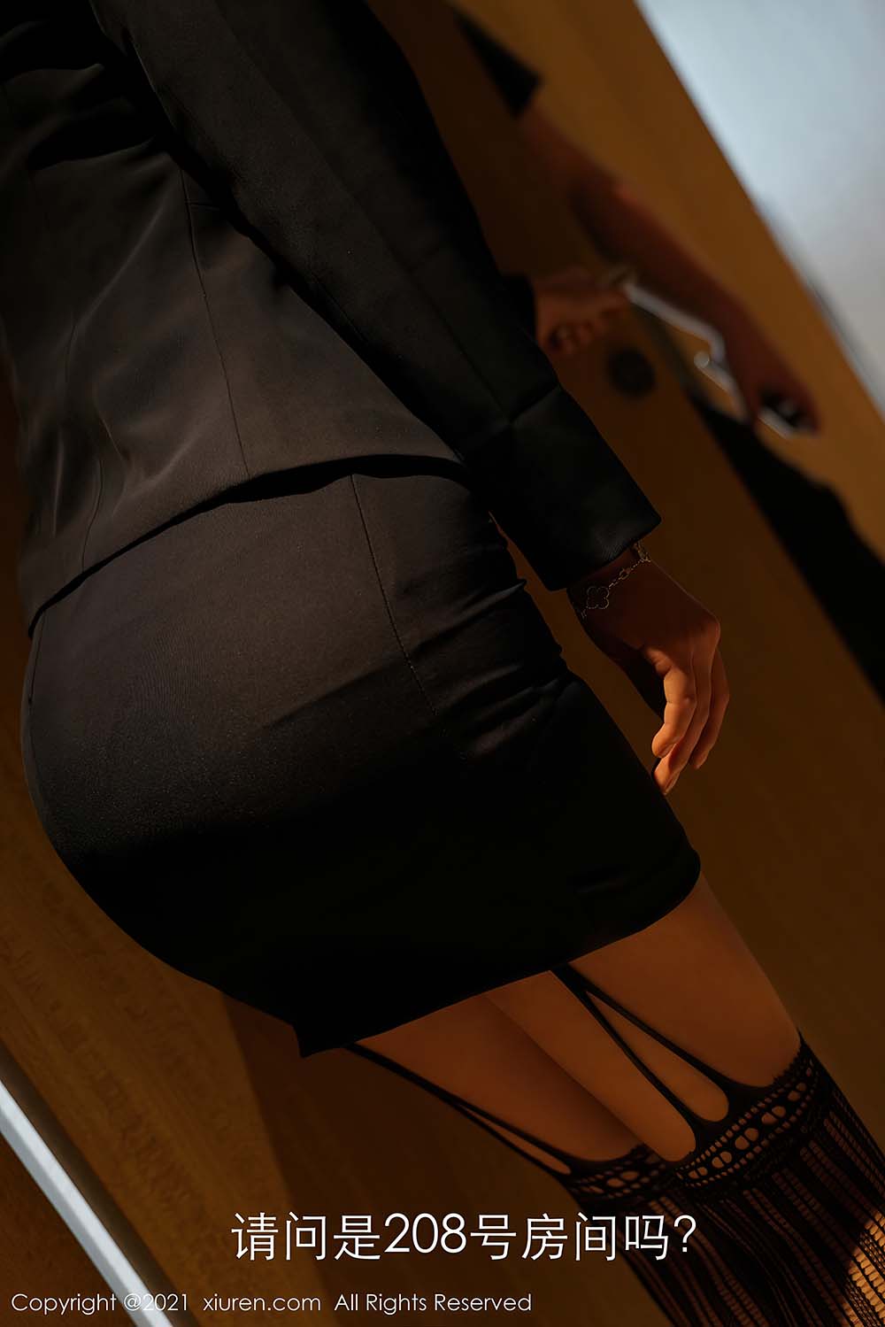 [Xiuren秀人网]2021.03.19 NO.3221 晓鱼酱 预览图 - 3