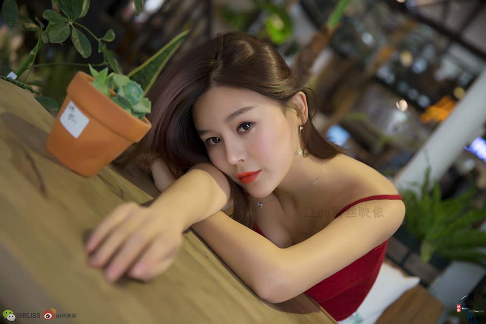 [LISS丽丝映像]NO.055《梁冰的红螺旋与肉丝》