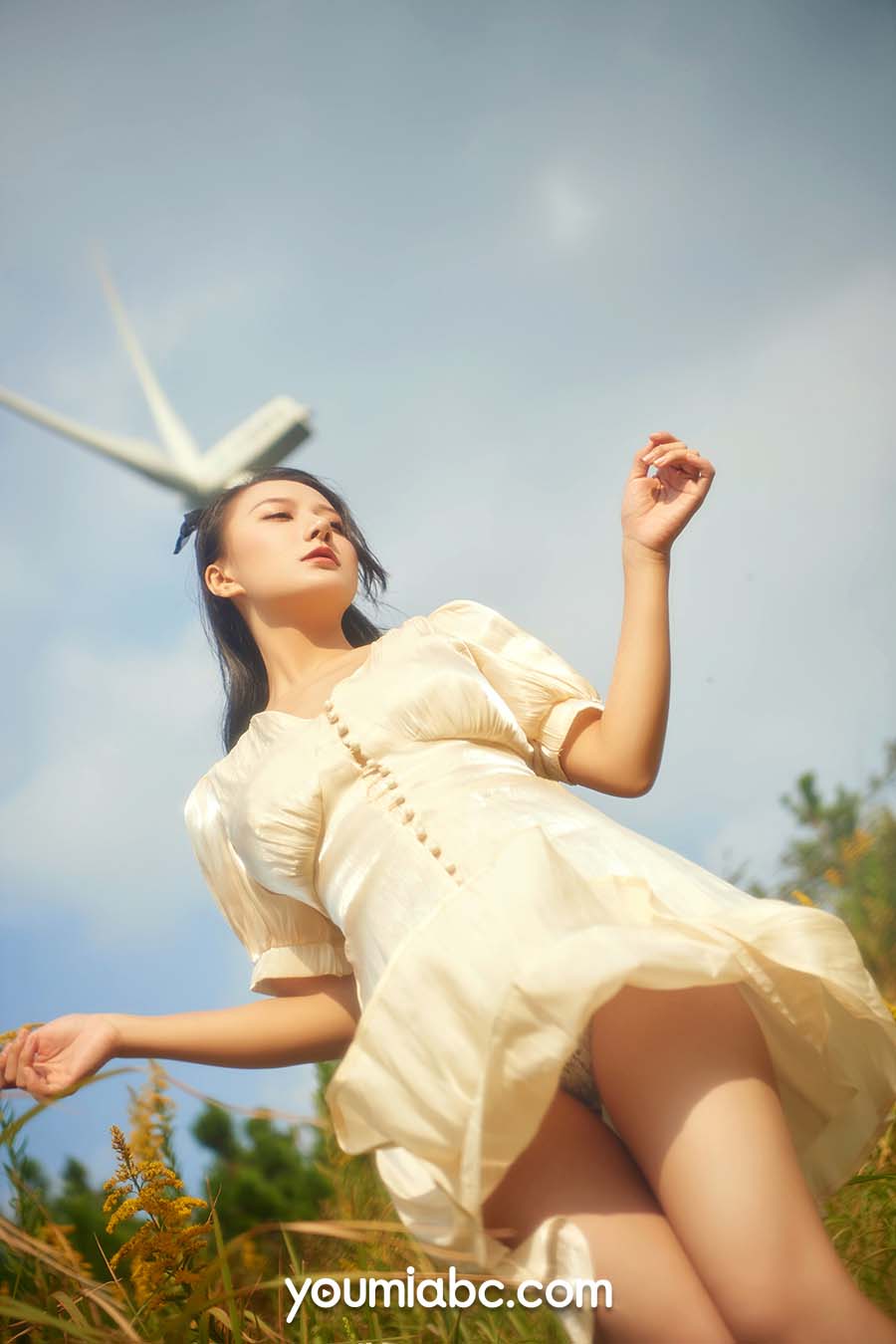 [YouMi尤蜜]2020.01.22 慵懒の午后 何嘉颖 预览图 - 2