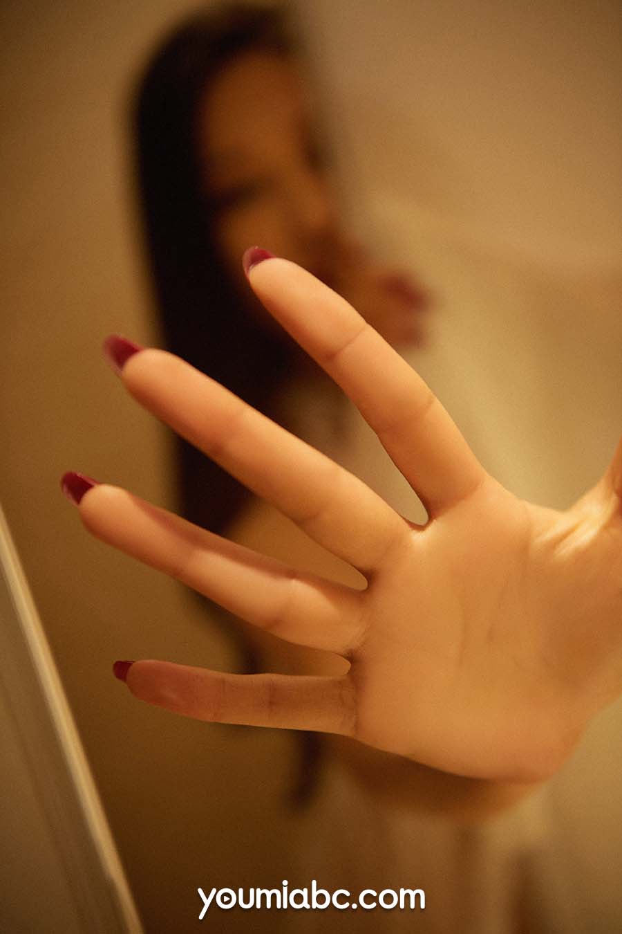 [YouMi尤蜜]2020.02.24 深夜调情 溪溪 预览图 - 2