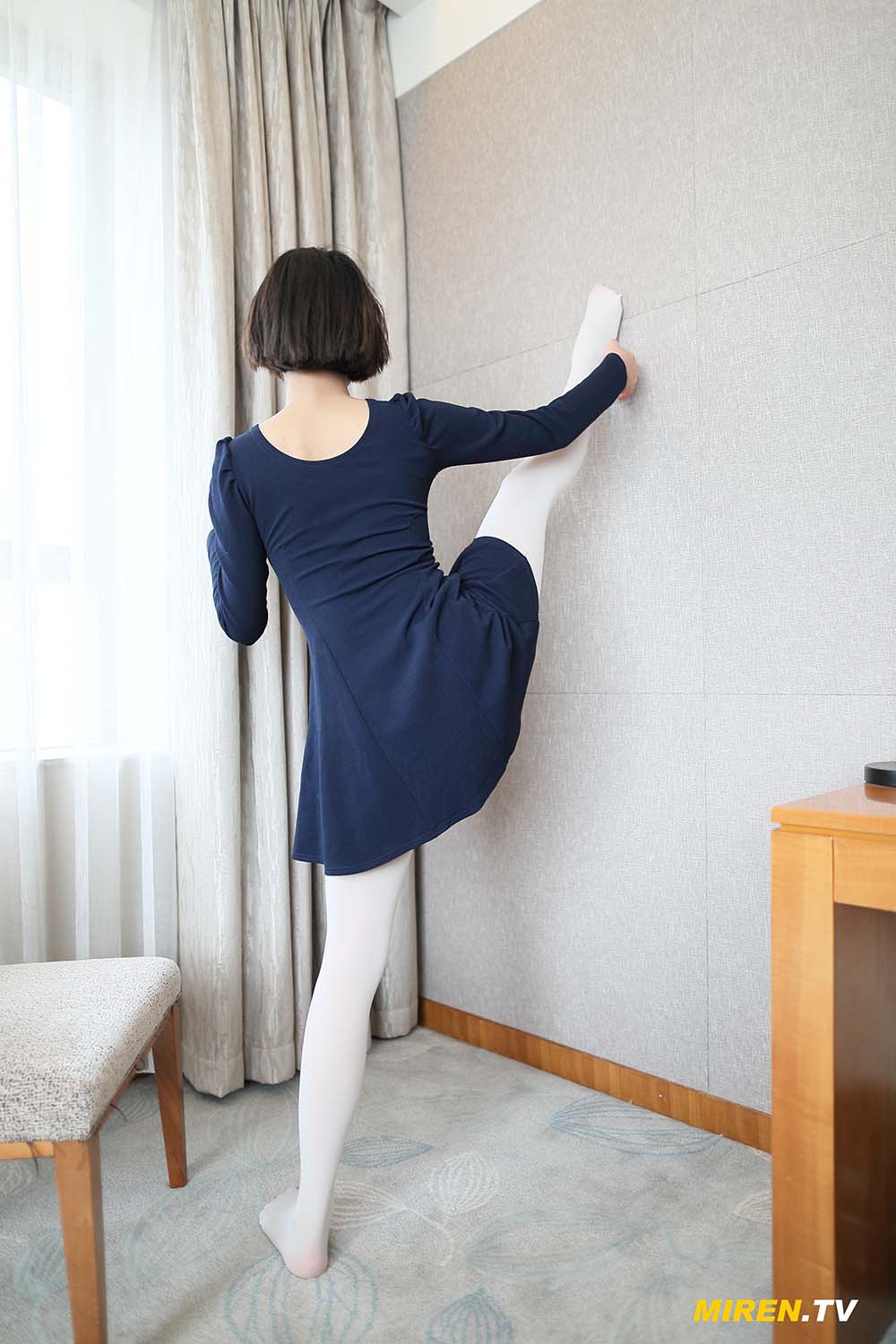 [ROSI艺学妹]2020.02.15 NO.078