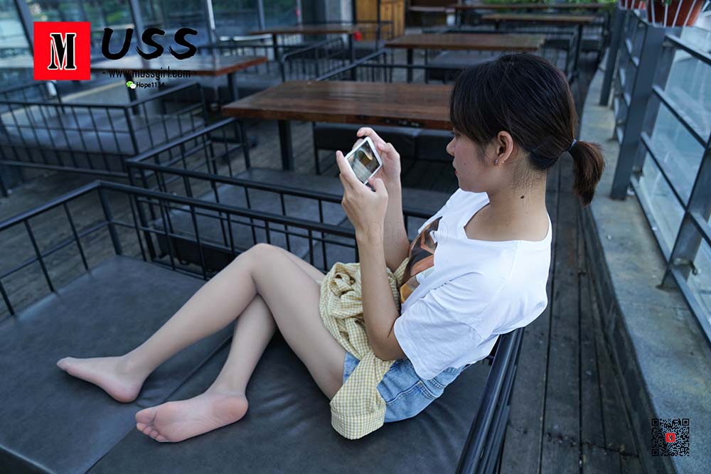 [MussGirl慕丝女郎]NO.047 牛仔热裤 预览图 - 2