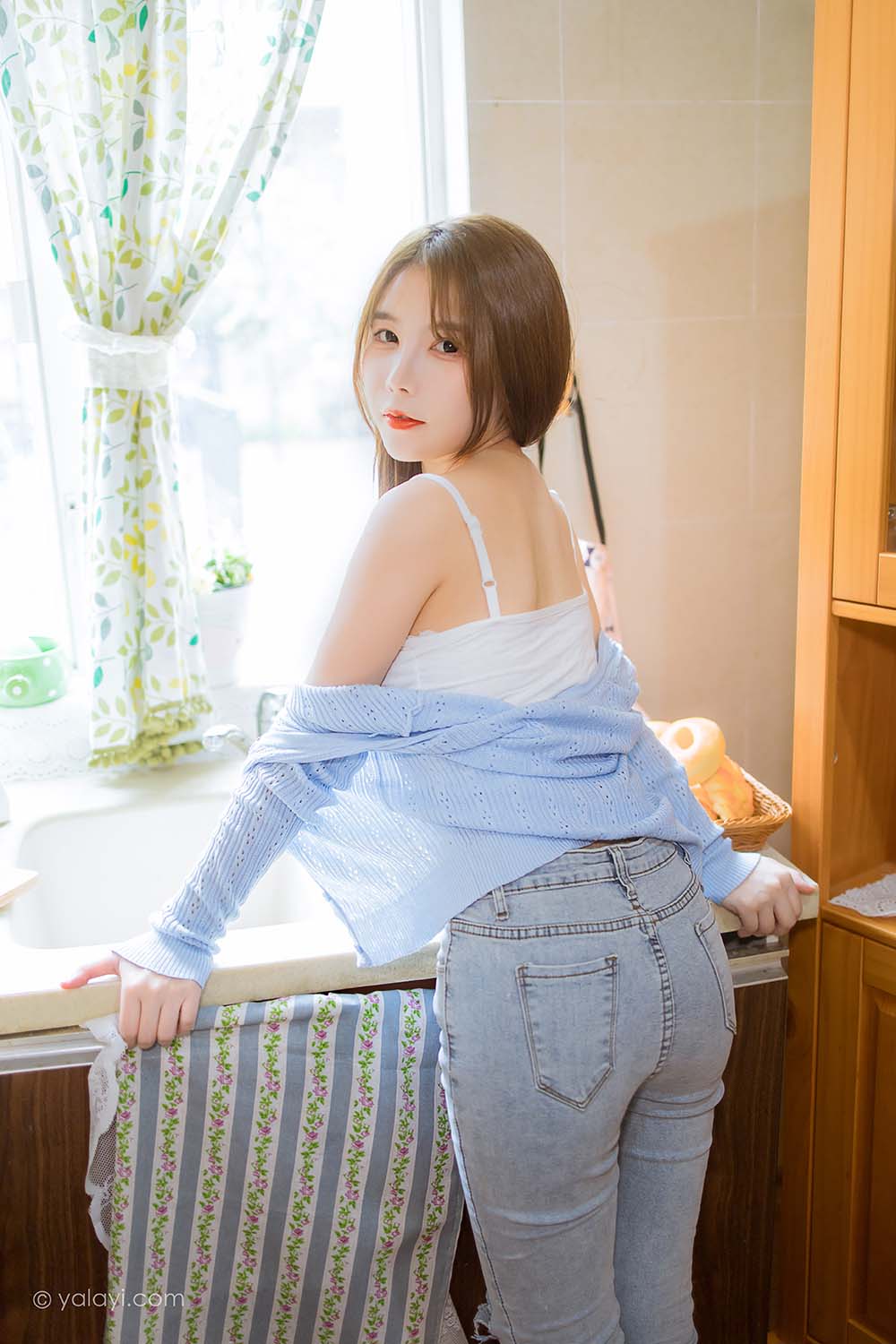 [YALAYI雅拉伊]2021.05.24 NO.799 唯有美食不可辜负 钰慧 预览图 - 2